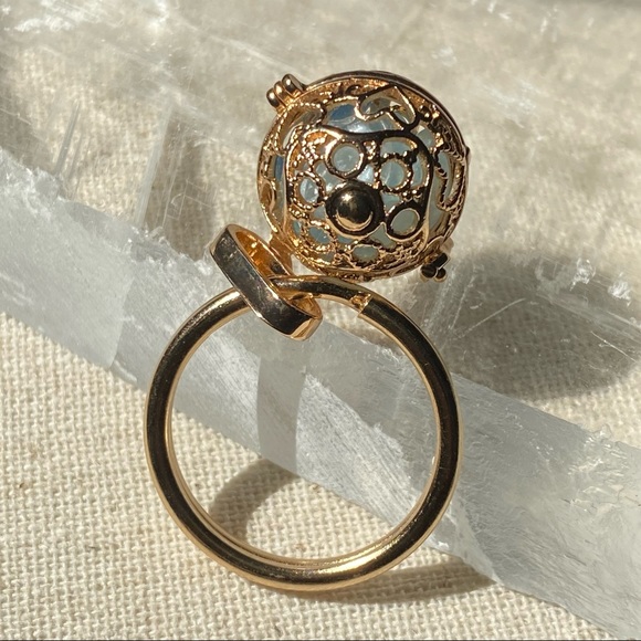 Gold-tone Aquamarine Cage Keychain/Purshe Charm - Picture 4 of 6